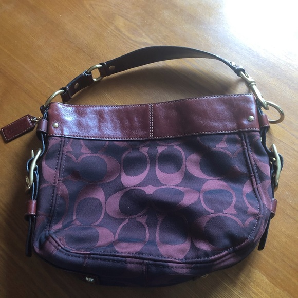 🍁Coach purse🍁 - Picture 2 of 2